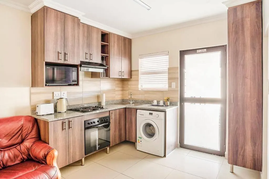Goodwood Oasis Free Wifi-Parking 2 Apartment Cape Town 0*,  South Africa